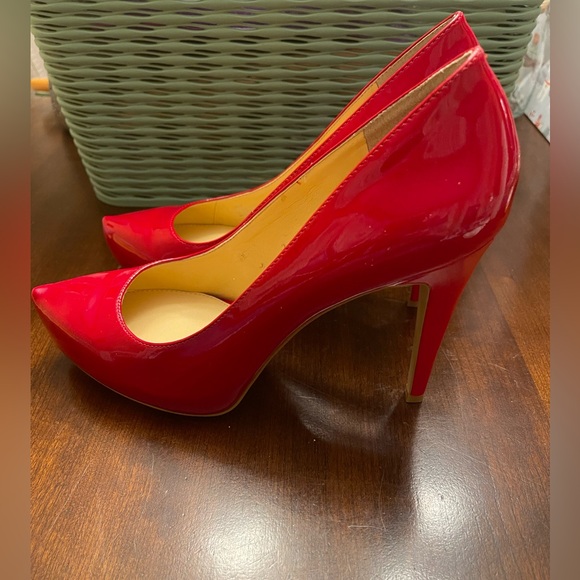 NWOT Gianni Bini Heels - Picture 6 of 10